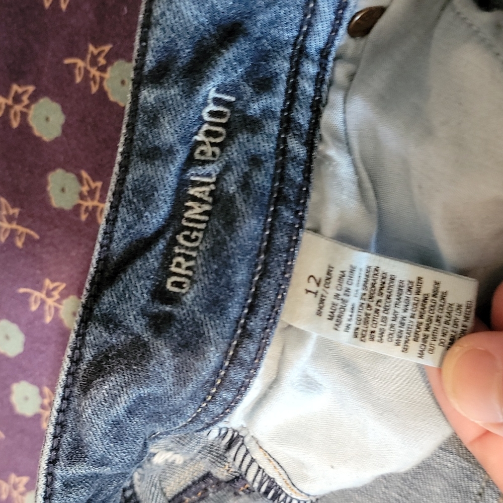 American Eagle Jeans - Picture 5 of 8